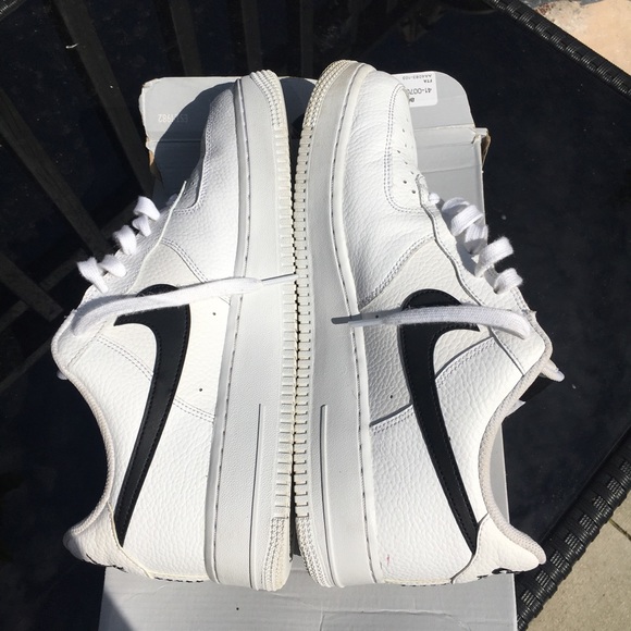 Nike Air Force One - Picture 6 of 6